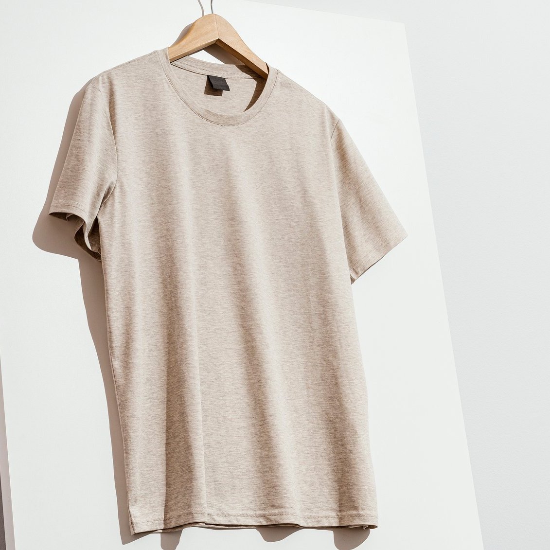 T-Shirt in Beige